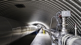 Onde gravitazionali: LIGO-Virgo-KAGRA hanno rivelato la pi&ugrave; massiccia fusione di buchi neri di sempre