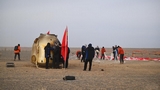 La navicella cinese Shenzhou-20 con il finestrino danneggiato da un detrito &egrave; rientrata correttamente