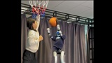 Questo robot gioca a Basket come un professionista: il livello raggiunto da Unitree G1 &egrave; impressionante!