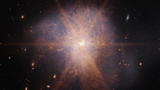 Il telescopio spaziale James Webb cattura l'immagine della luminosa galassia Arp 220