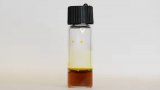Batterie liquide senza metalli: scoperto nuovo polimero ispirato alle cellule