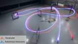 Un drone pilotato dall'intelligenza artificiale ha battuto in gara i migliori piloti umani 