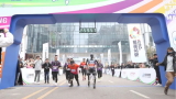 Evento storico: la prima maratona con uomini e robot si terr&agrave; ad aprile in Cina