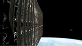 Inizia il rientro di alcuni satelliti SpaceX Starlink difettosi, continua il test di Direct to Cell