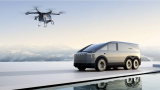 Xpeng svela la 'portaerei terrestre': il futuro della mobilit&agrave; &egrave; un furgone con drone integrato